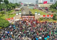 Aksi Dukung MBG: Monas dan Merdeka Selatan Menjadi Kumuh Setelah Demo