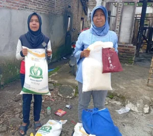 Bantuan Pangan Gratis untuk 1.549 Keluarga di Tanjungwangi: Meningkatkan Kesejahteraan Masyarakat