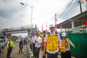 Dedie Rachim Tinjau Pembongkaran JPO Paledang: Langkah Menuju Kota Ramah Pejalan Kaki