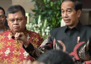 Guntur Romli Kritik Pedas Aksi Blusukan Jokowi, Sebut Amankan Gibran Demi Dinasti Politik 2029