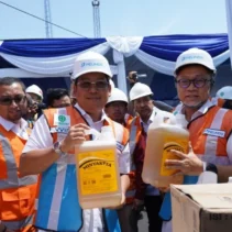 Holding Perkebunan Nusantara Percepat Distribusi Minyak Goreng ke Indonesia Timur melalui Fasilitas Pengemasan Baru