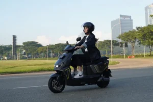 Pemerintah Tunda Insentif Motor Listrik: Beli Motor Listrik Sekarang atau Tunggu?