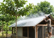 Perizinan Kandang Ayam Seng Guan di Desa Bantan Sergai Dipertanyakan