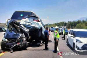 Tragedi dan Kejadian Menarik Hari Ini: Dari Kecelakaan Maut hingga Perbaikan Jalan Tol