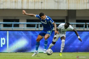 Ciro Alves Latihan di Bandung, Netizen Heboh Mengira Akan Kembali ke Persib