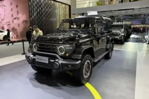 Debut Spektakuler BAW di GIIAS 2026: SUV Klasik 212 T01 Curi Perhatian Pengunjung