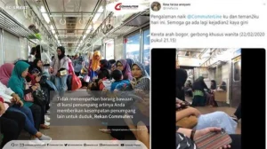 Drama Keributan Penumpang KRL Viral, Isu Pelakor Jadi Pemicunya