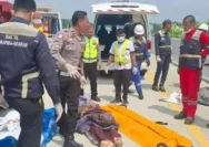 Hendak Wisata Religi, 7 Orang Tewas Kecelakaan di Tol Indrapura-Limapuluh, Bus Hantam Belakang Truk