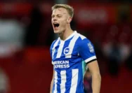 Jan Paul van Hecke Resmi Bergabung dengan Tottenham: Apa yang Diharapkan dari Pemain Belanda Ini?