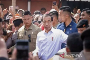 Jokowi Memulai Rangkaian Blusukan di Lampung: Safari Politik yang Menggugah Semangat PSI