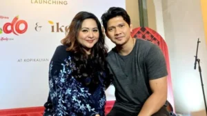 Kabar Bahagia! Iko Uwais Antusias Menyambut Kehamilan Ketiga Audy Item