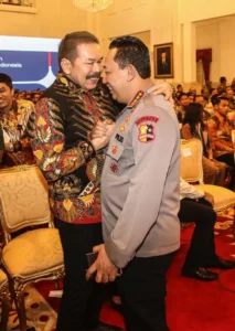 Kapolri ke Kejagung tunjukkan kemesraan: sebut Jaksa Agung kakak asuh saya