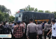 Kericuhan Memanas: Loyalis Sudewo Hadang Mobil Tahanan di Pengadilan Semarang