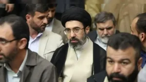 Khamenei Ancaman Terhadap AS: Pelajaran Tak Terlupakan dan Kesepakatan Damai yang Tak Berharga