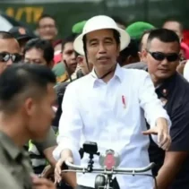 Komedian Narji Beralih dari PKS ke PSI: Dampak Safari Politik Jokowi di Lampung