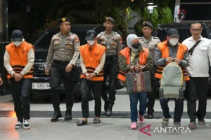 KPK Kaitkan Kasus Korupsi Bupati Kuansing dengan Pacu Jalur, Kenapa Bisa Terjadi?