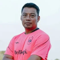 Mantan Pemain Persebaya Surabaya Pulang! Hamka Hamzah Siapkan Kejutan dari PSIS Semarang di GBT