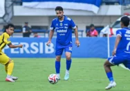Persib Bandung Hadapi Perubahan Besar: Berguinho dan Frans Putros Belum Kembali, Ini Kata Igor Tolic