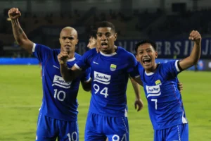 Persib Bandung Siap Menghadapi Musim Baru dengan Dua Pelatih Baru, Zlatko Runje dan Karlo Reinholz