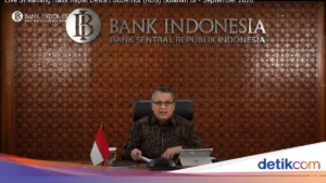Rupiah Tertekan Besar Pasca Pengunduran Diri Gubernur BI, Apa Proyeksi Selanjutnya?