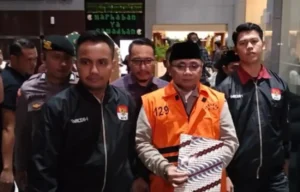 Sorotan Publik: KPK Buka Suara Soal Febrie Adriansyah Tak Pakai Rompi Tahanan dan Borgol Saat Dibawa ke Rutan