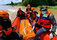 Tragedi di Sungai Kapuas: Tim SAR Temukan ABK Kapal Meninggal Dunia di Pontianak