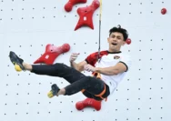 Veddriq Leonardo Juara World Climbing Chamonix 2026, Indonesia Kuasai Nomor Speed!