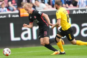 AC Horsens Dipermalukan FC Midtjylland, Leam Richardson Tidak Bisa Menghemat Poin
