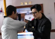 Agent Kim Reactivated Episode 9: Simbol Kebahagiaan di Jalan Haengbok-ro