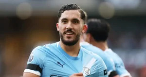 Debat Menarik di Man City: Haruskah Mereka Merekrut Rayan Cherki dari Lyon?