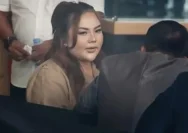 Drama Hukum Selebgram Lisa Mariana: Tersangka Penipuan dan Reaksi Dewi Wulan