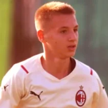 Francesco Camarda: Bintang Muda AC Milan Bersinar di Derby della Madonnina