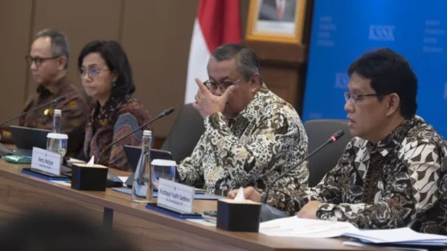 Intervensi Tak Terduga Departemen Keuangan AS Guncang Stabilitas Kebijakan Moneter FOMC