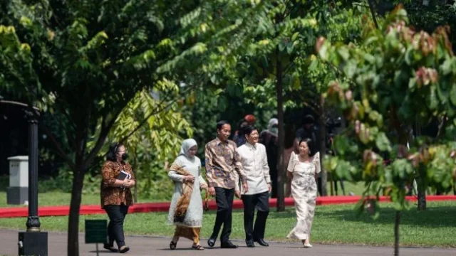 Jalan-Jalan Menarik Menuju Istana: Jokowi Kian Dekat dengan Rakyat dari Lampung, NTT, Bogor hingga Bundaran HI