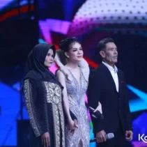 Melly Lee Kenang Sang Ayah Melalui 7 Potret Berharga yang Mengharukan