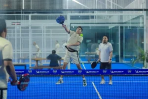Olahraga Ekstrem Rappelling dan Pertumbuhan Tenis serta Padel di Indonesia