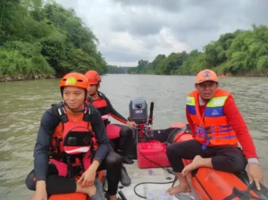 Pencarian Pelajar Tenggelam di Sungai Musi Masih Berlangsung: Remaja Hilang Tenggelam di Kali BKB Setelah Sempat Bertengkar