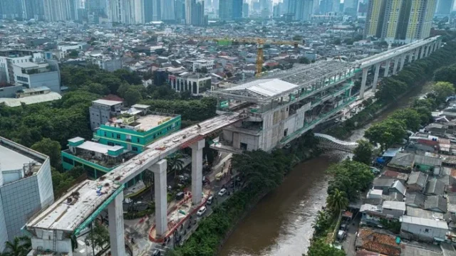 Proyek LRT Jakarta Hampir Rampung, Pramono: Tinggal Persinyalan Saja!