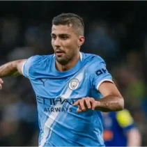 Rodri di Persimpangan: Barcelona Mencoba Menggoyang Manchester City