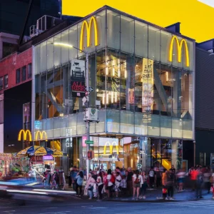 Serangan Mengerikan di McDonald's NYC: Wisatawan Australia Diserang Secara Acak di 'McDonald's Pembunuh'