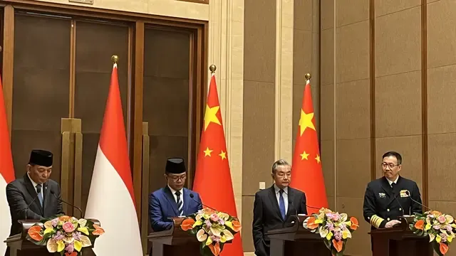 Sugiono dan Wang Yi Bahas Kerjasama Militer RI-China dalam Dialog Strategis
