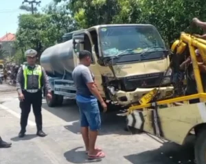 Tragedi di Pasuruan: Truk Rem Blong Tabrak Kendaraan dan Rumah, Mengakibatkan Kecelakaan Maut